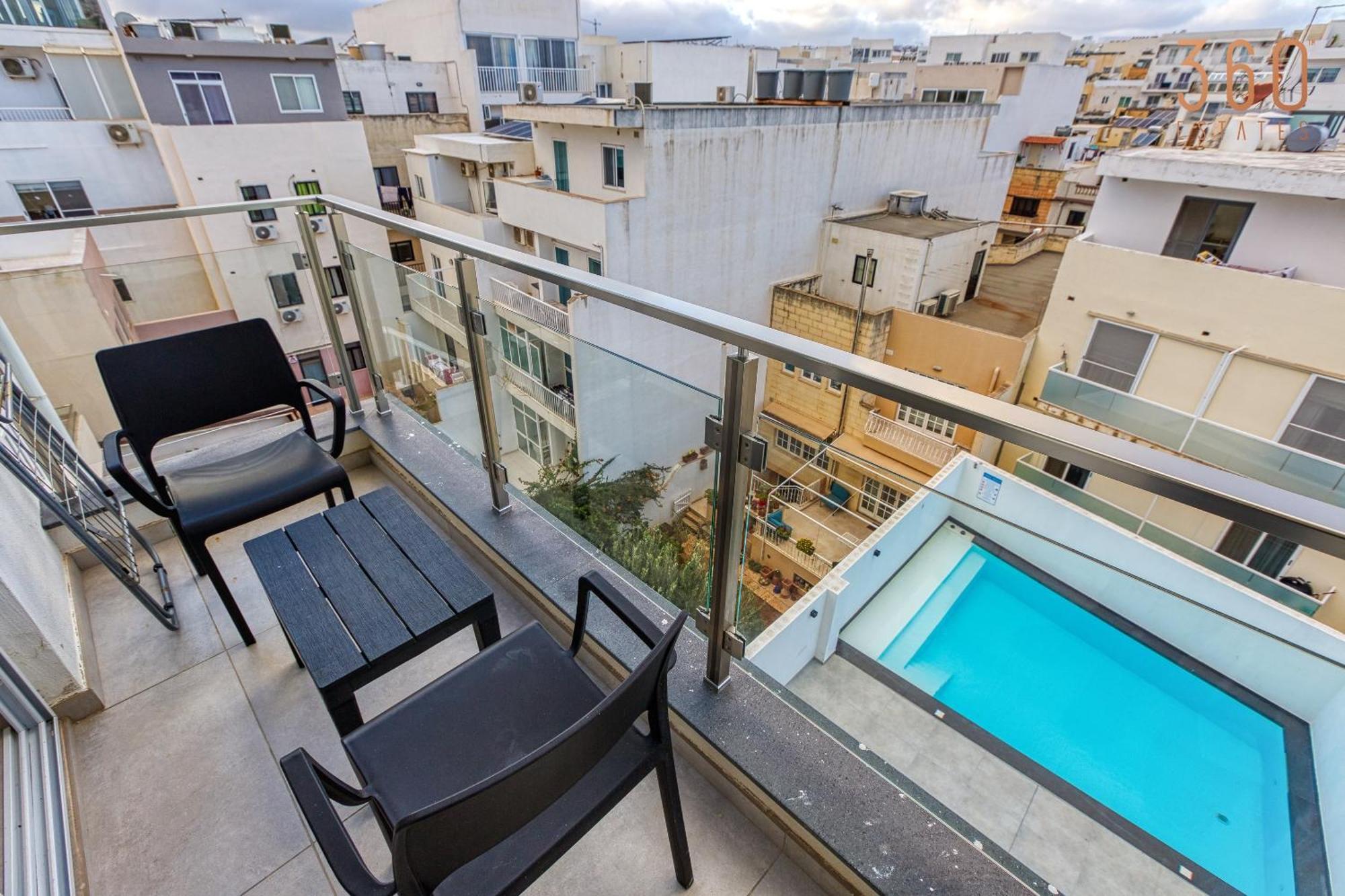 公寓 The Swieqi Poolside